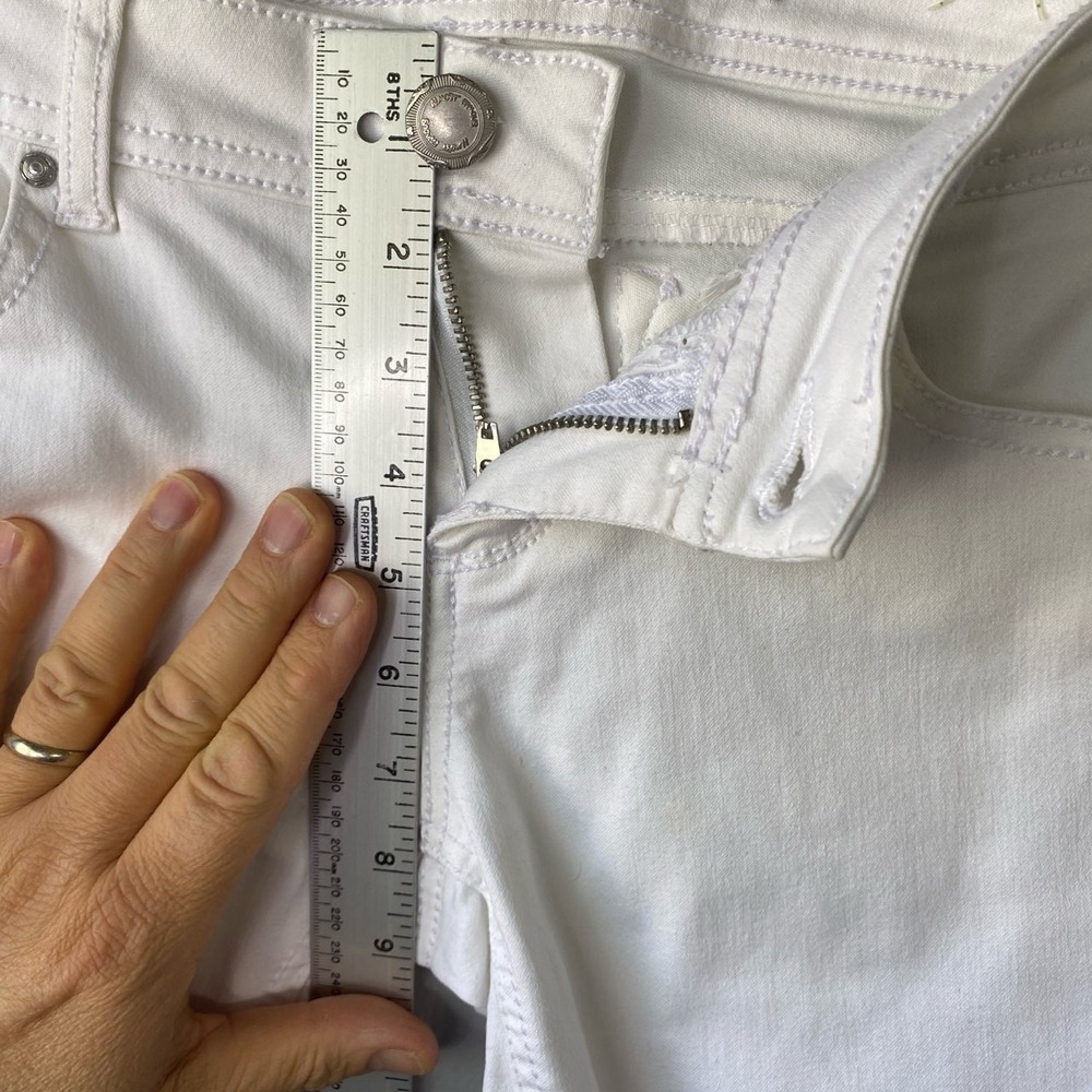 Almost Famous Womens White Skinny Jeans Low Rise Stretch Denim Size 7 - Picture 14 of 16